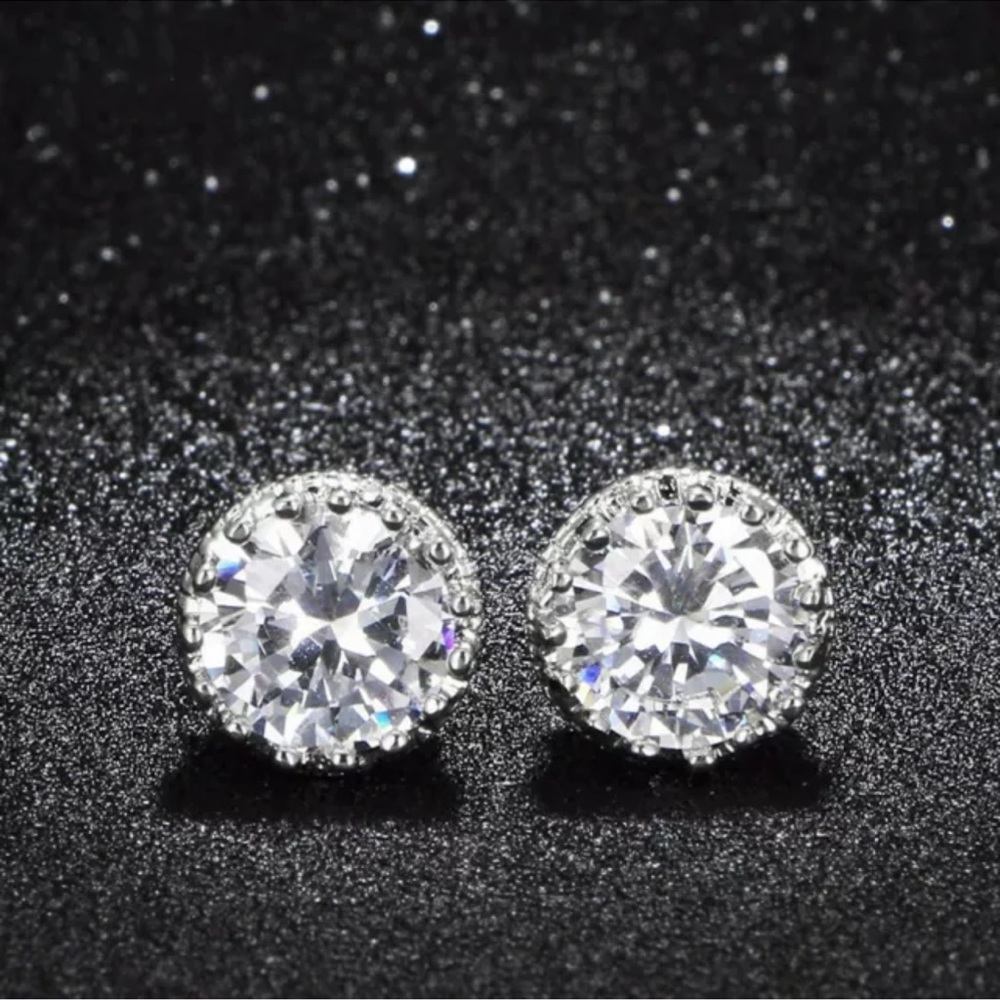 925 Silver Stud Earring Gorgeous Round Cut Cubic Zirconia Women Party Jewelry - Picture 2 of 4